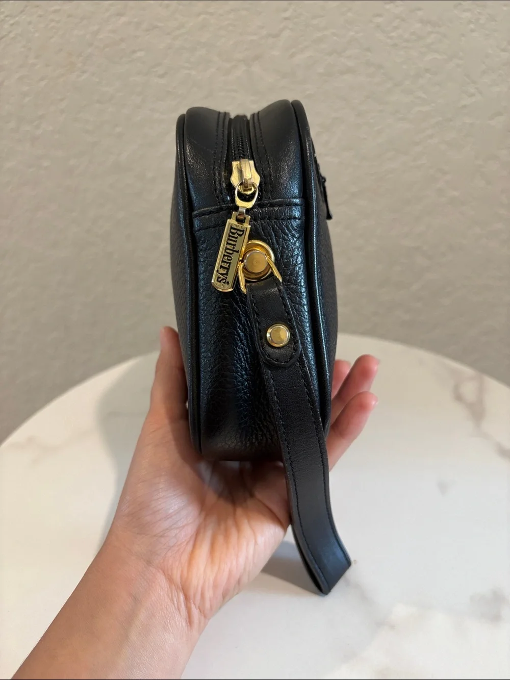 Burberrys Vintage Leather Travel Toiletry Bag Black